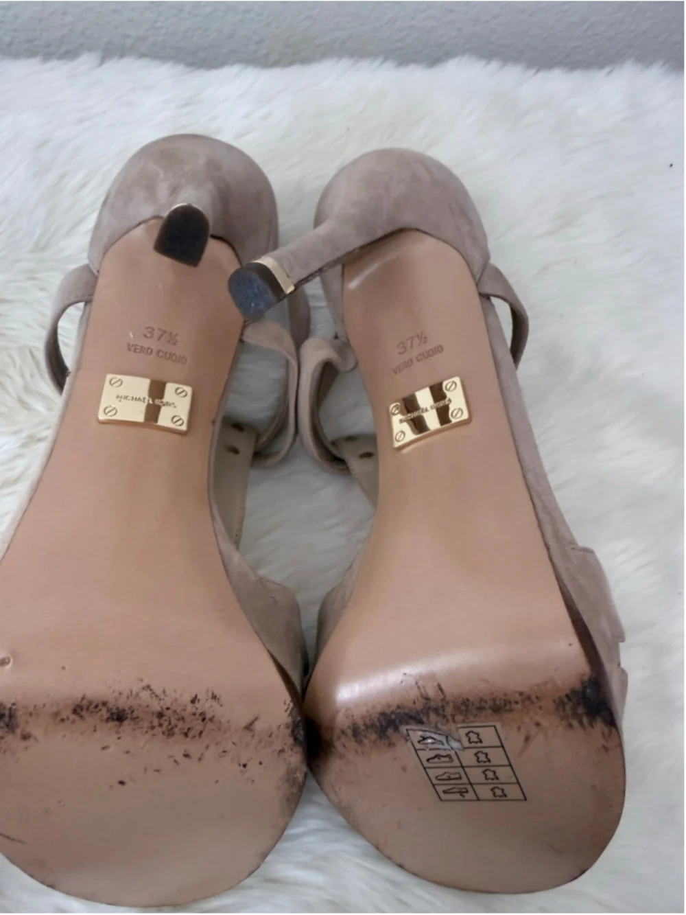 Women's Michael Kors Beige Suede Platform Heels Size 7.5